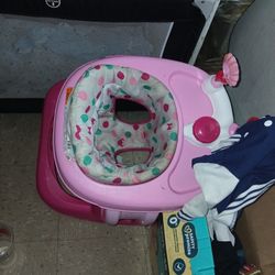 Disney Minnie Mouse Walker 