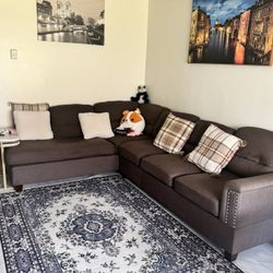 L-shape sofa 