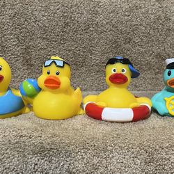 Infantino Nautical Beach Surf Rubber Duck Bath Toys New Lot of 4