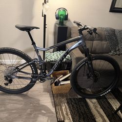 Giant Stance 2 2025 Xl Frame 29er $750 