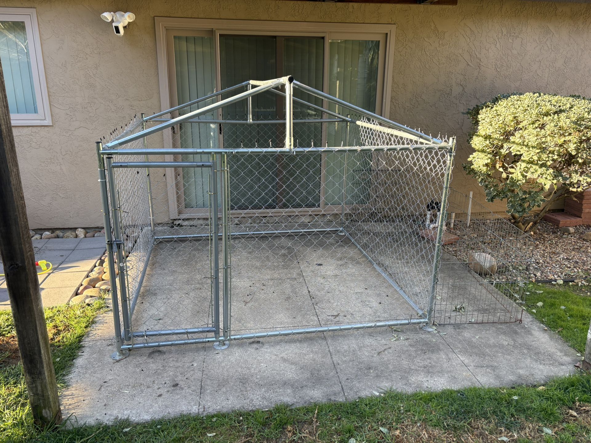 Pet Enclosure Dog Kennel