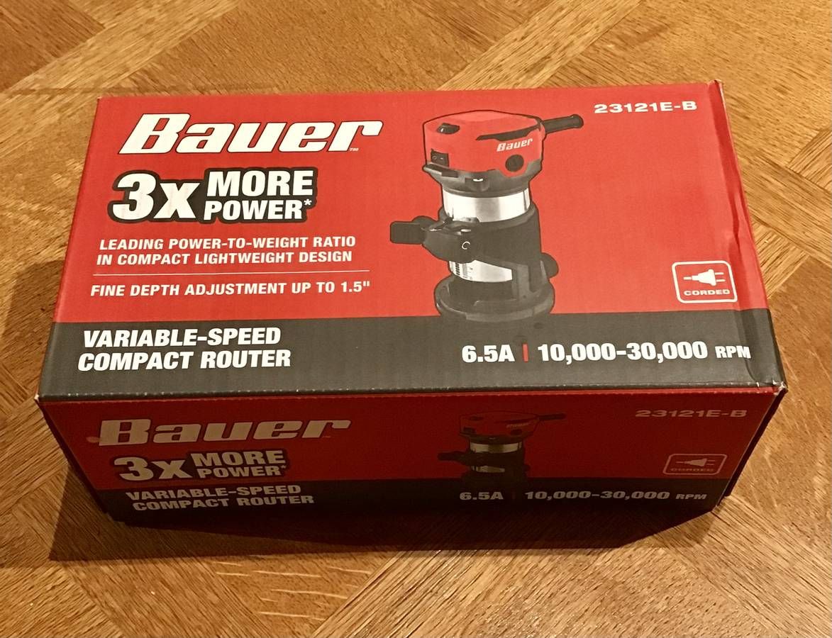 Compact Variable-Speed Corded Router, NEW