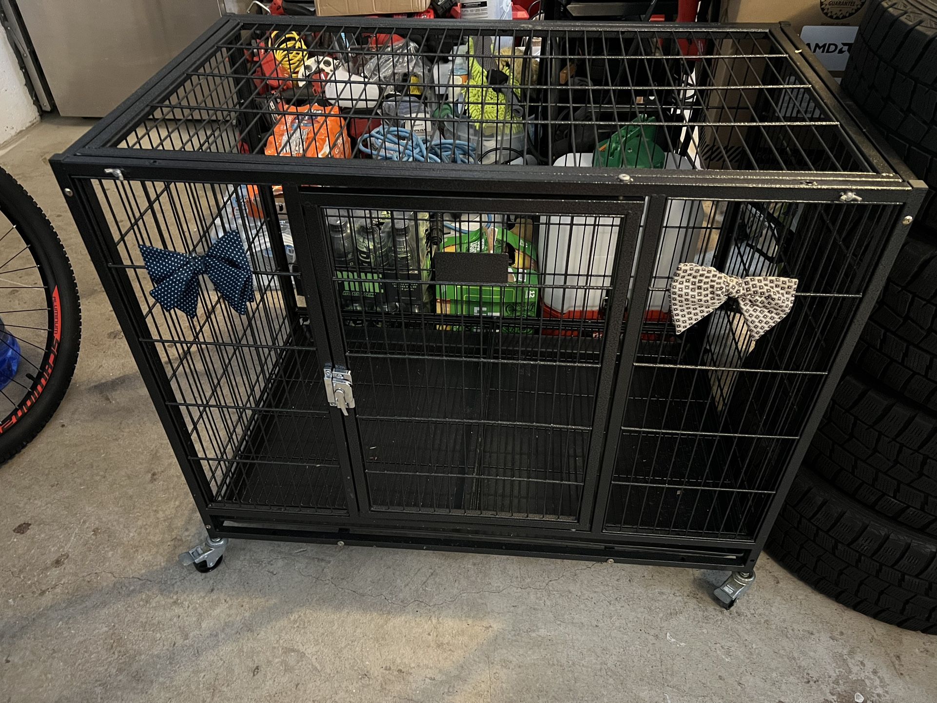 DOG CRATE CAGE HOUSE PEN ANIMAL CAGE ON WHEELS PULL OUT TRAY