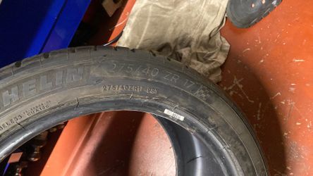 Michelin pilot sport 275/40 ZR 17"