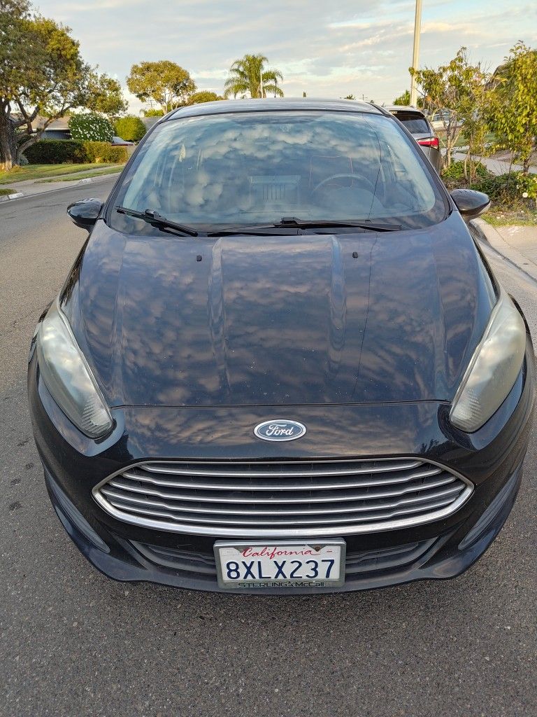 2015 Ford Fiesta