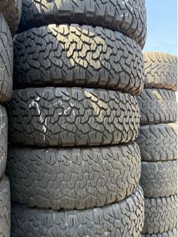 Vendo 37/12.50/R17 las 4 llantas Bfgoodrich por $250
