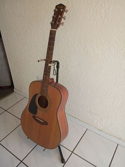 Fender cd100lh left handed acoustic guitar