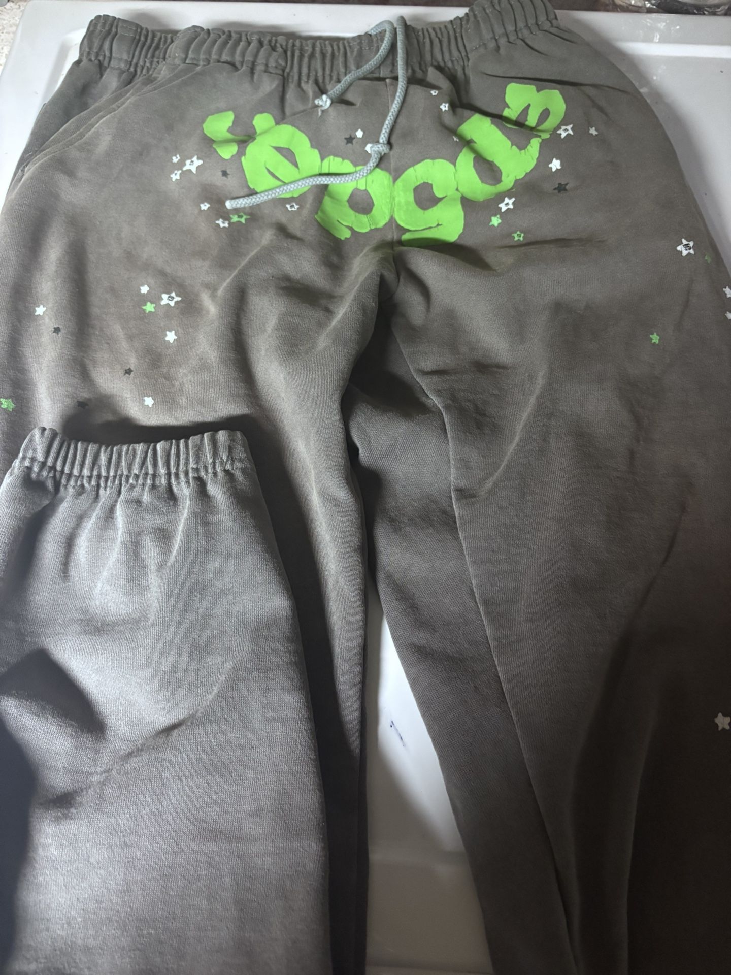 grey Sp5der sweatpants