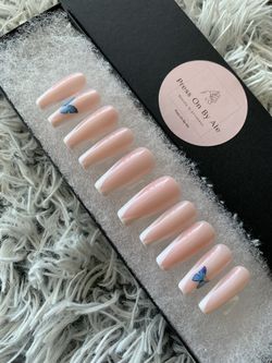 Press On Nails 