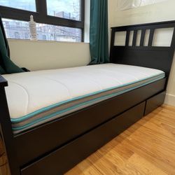 Ikea Hemnes twin bed with mattress & Drawers