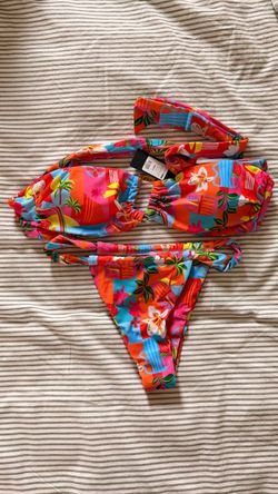 Fashion Nova Bikini Set