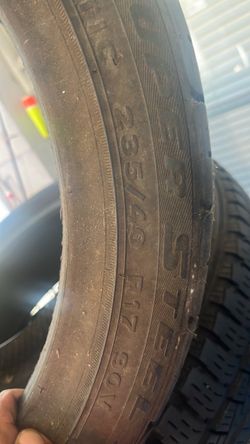 235/40 R17