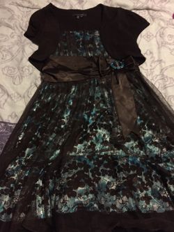 Girls dress size 14