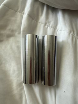 Pegs