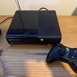 Xbox 360 Slim Ready To Play 