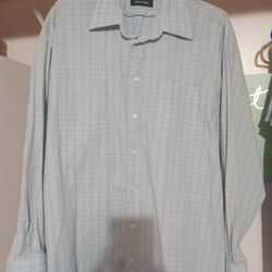 Nautica Light Blue Button Up Shirt Mens Size 32/33, Neck Size 16
