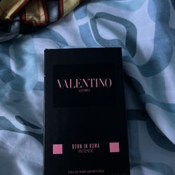 Valentino 1:1
