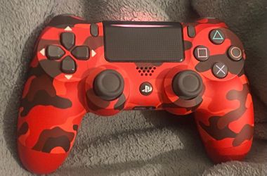 Official Sony Red Camouflage PS4 DualShock 4 Wireless Controller – New Battery & New Analog Sticks  Official Sony DualShock 4 wireless controller feat