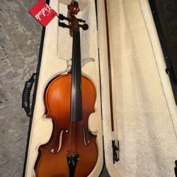 Cecilio Violin