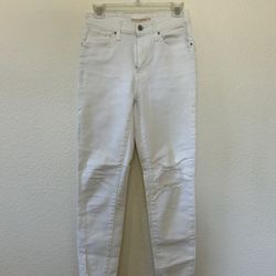 Levis white high rise skinny ankle jeans
