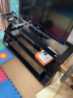 Vy stand only like new