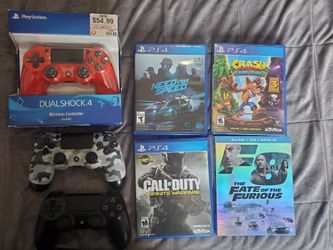 PS4 GAMES & CONTROLLERS