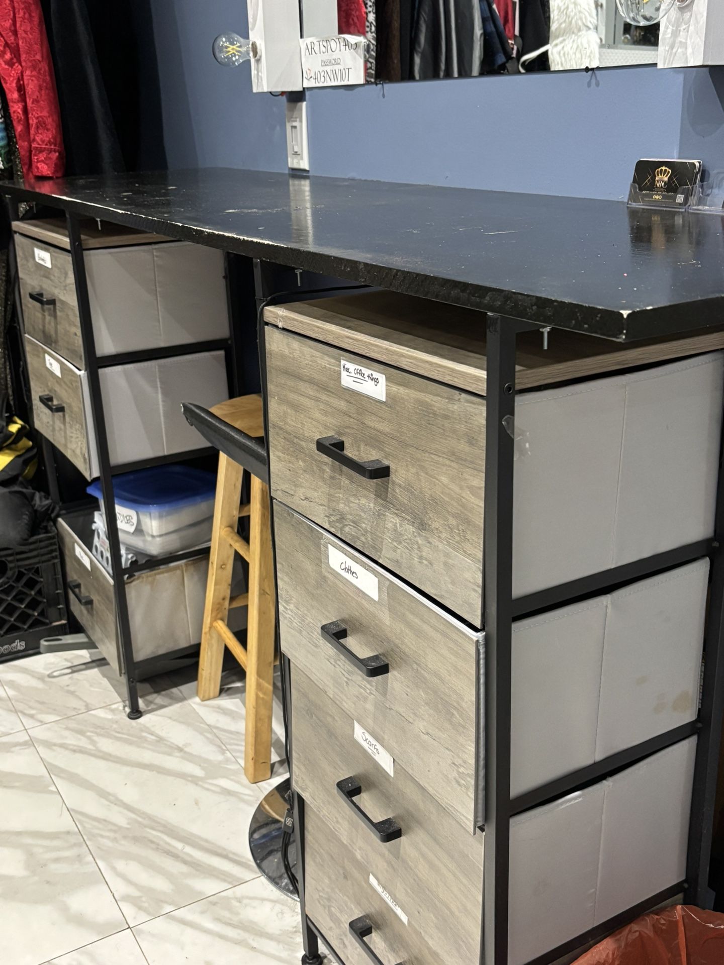 Table Top With Shelves