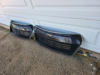 2014 2015 2016 Toyota Corolla S Front Grilles Oem
