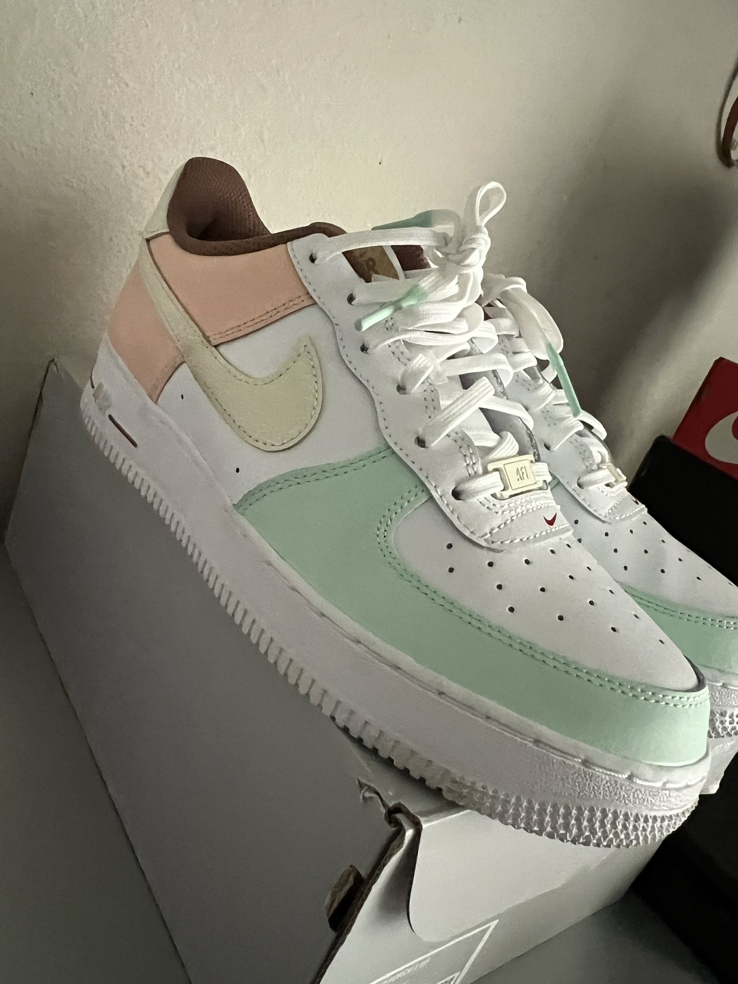 Nike Air Force 1 