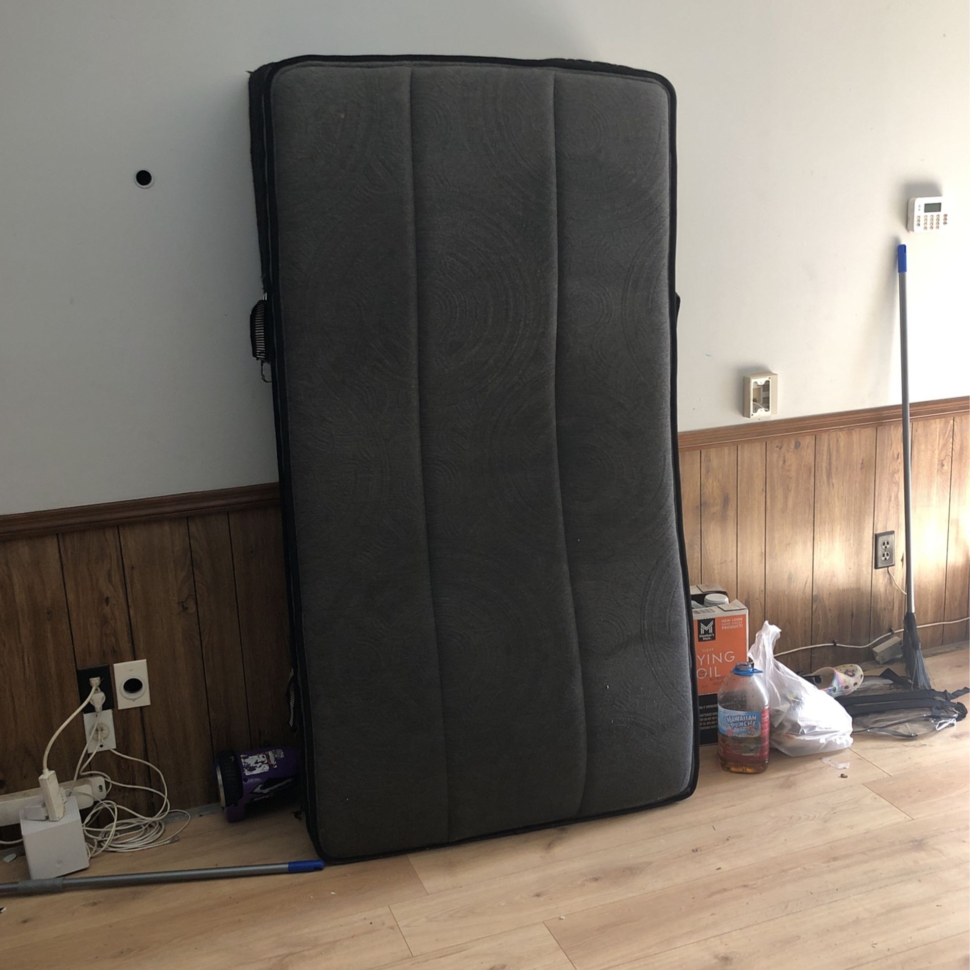 Twin Size Bed