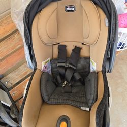 Chicco Infant Carseat