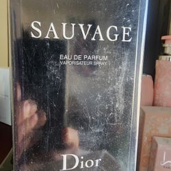 Perfumes Nuevos Hombre Y Mujer..
