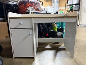 Kid Desk