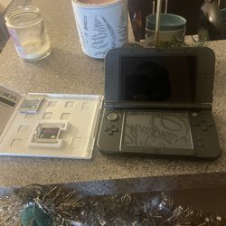 New Nintendo 3ds with 2 Games