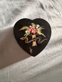 Vintage Lacquered Black Heart-Shaped Decorative Box with Floral Design