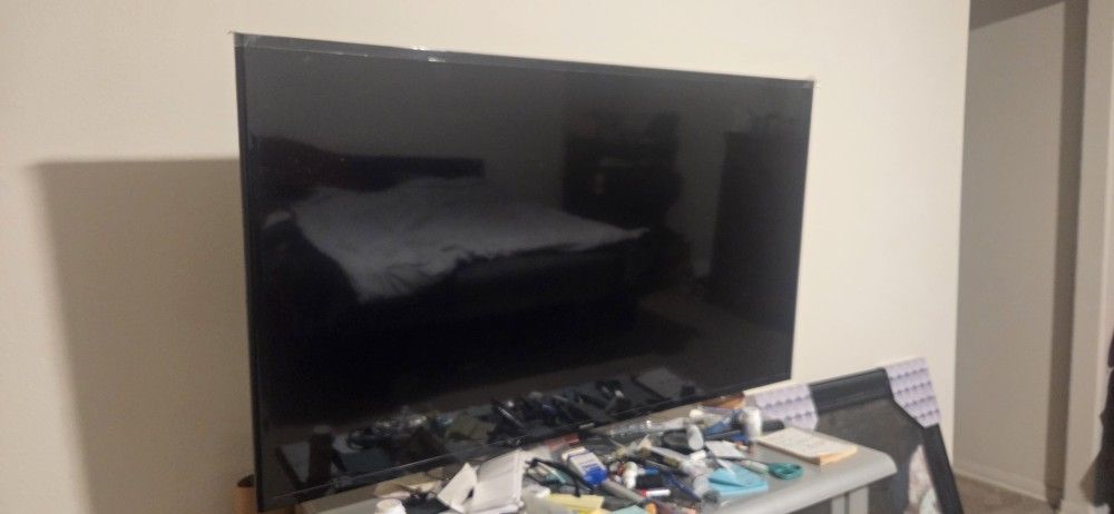 48 Inch Samsung TV Model UN48J5000AF