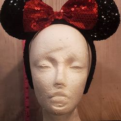 @CHV.   Disney Minnie Mouse head band 