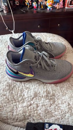 LeBron James shoes size 9