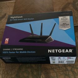 Netgear Smart Wi-Fi Router Brand New