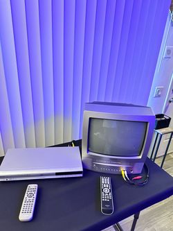 Vintage Toshiba CRT TV/ VCR Combo MV13Q41 With Remote and Toshiba DVD Player SD-3950 With Remote
