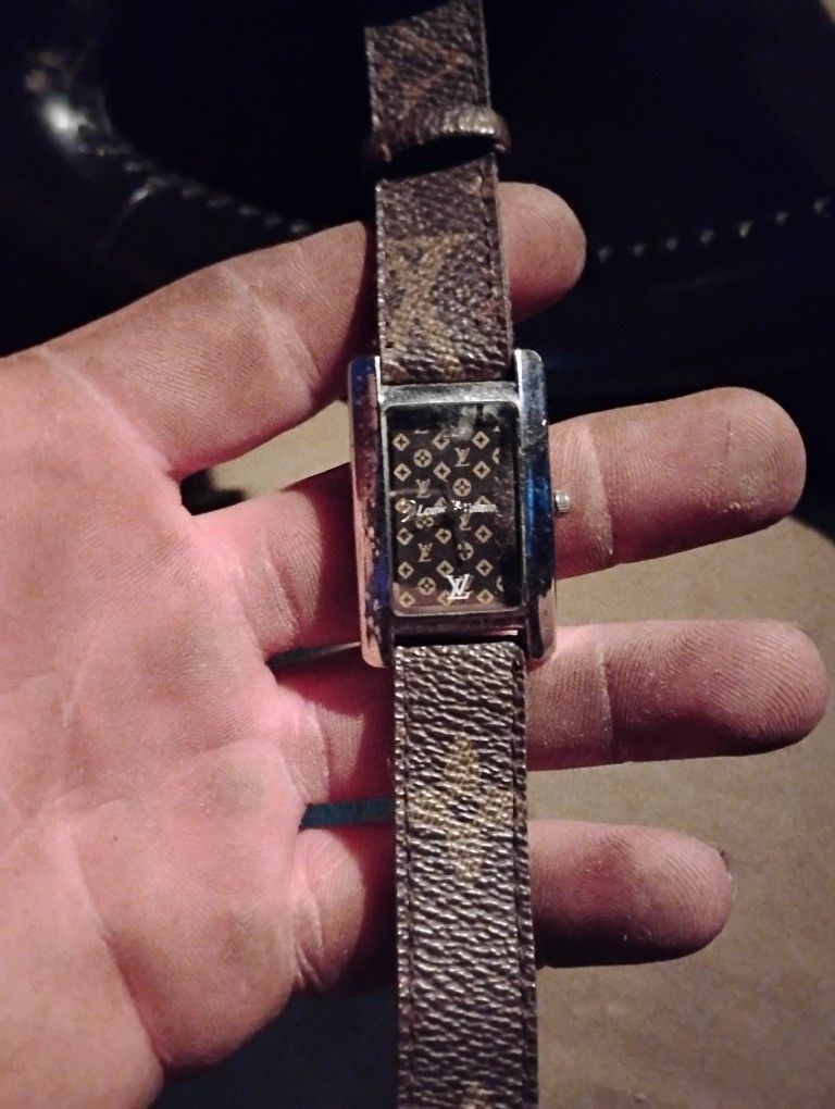 Louis Vuitton Watch