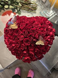 Rose Floral Arrangement