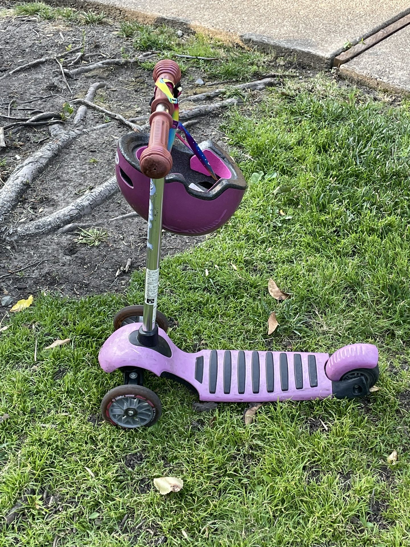 Kids Scooter And Helmet