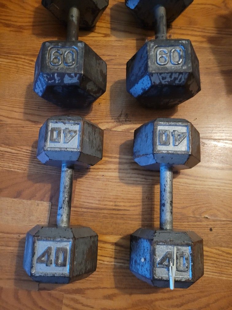 60lb and 40lb dumbell weights