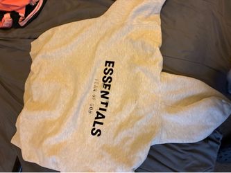 Ripped large essentials