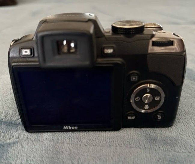 Nikon Coolpix P80
