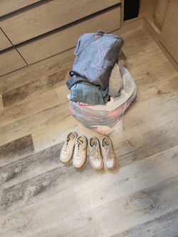 Big Bag Of Girl Clothes & Shoes 7 & 8 Years Old - 45+ Peices