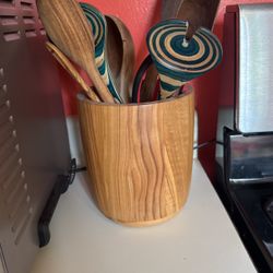 Utensil Holder