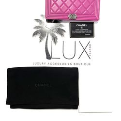 CHANEL 2014-2015 Interlocking CC Logo Pink Continental Wallet