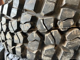 35x12.60R15 Bfgoodrich